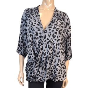 Aritzia Babaton Wrap Front Leopard Print Blouse Womens Size Medium Gray Black